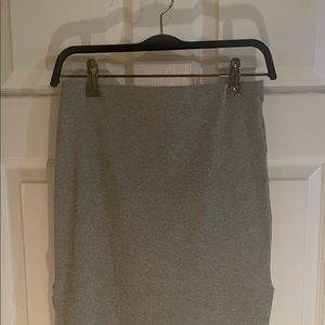 Beautiful minimal knit skirt by Viktoria & Woods